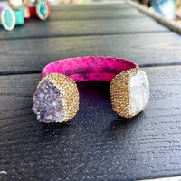 Load image into Gallery viewer, Raw Amethyst and Baroque Pearl Open Cuff Leather Bracelet - Bexa Boutique
